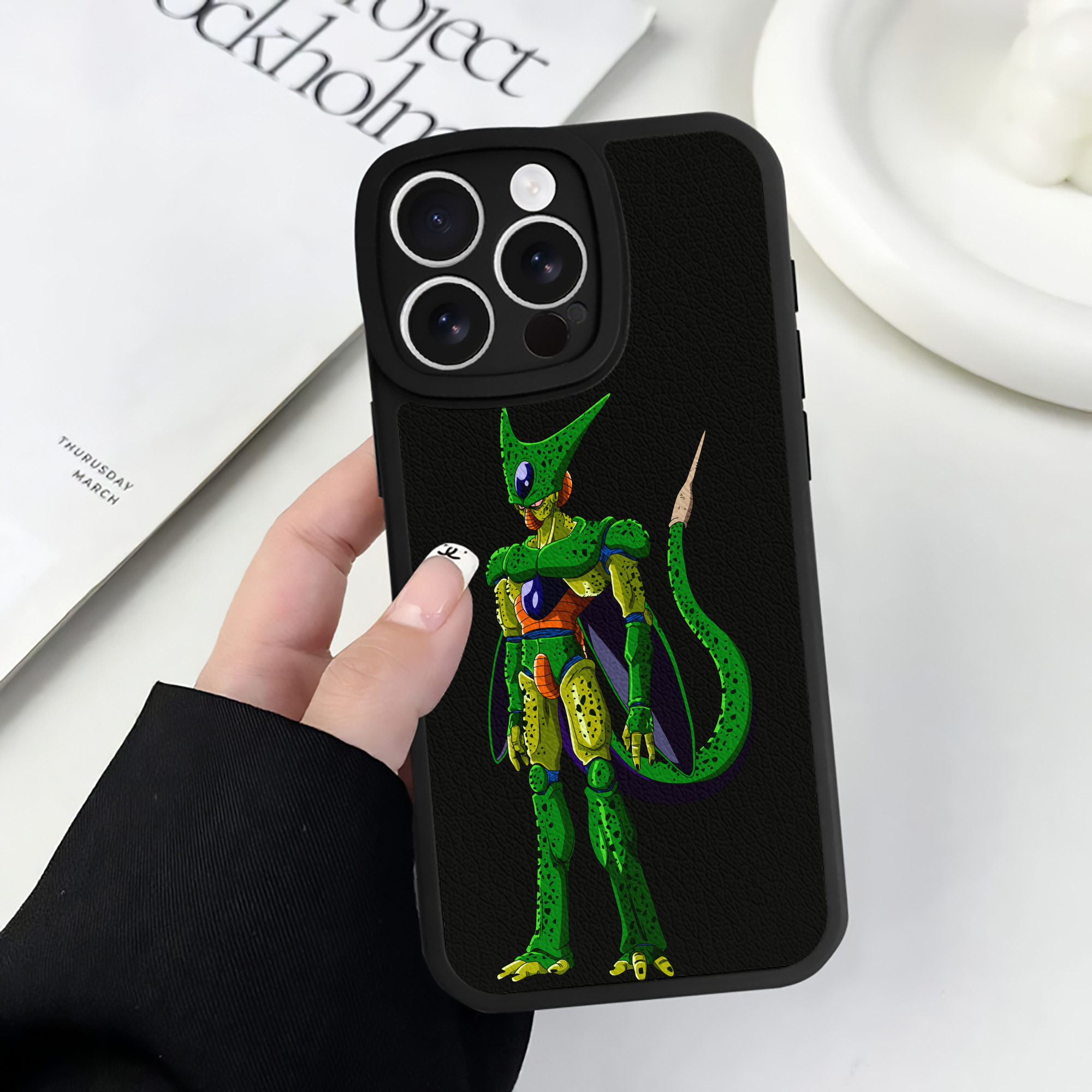 （画像用） ドラゴンボール セル DRAGON BALL Cell 【iPhone 16シリーズ対応】シリコンスマホケース（レザー調） 材質：シリコン